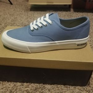 NWB SeaVees Legends Mens never worn